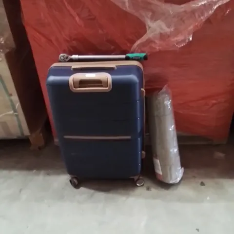 PALLET OF ASSORTED HOUSEHOLD GOODS AND PRODUCTS TO INCLUDE;TORQUE WRENCH,SUITCASE,RUG