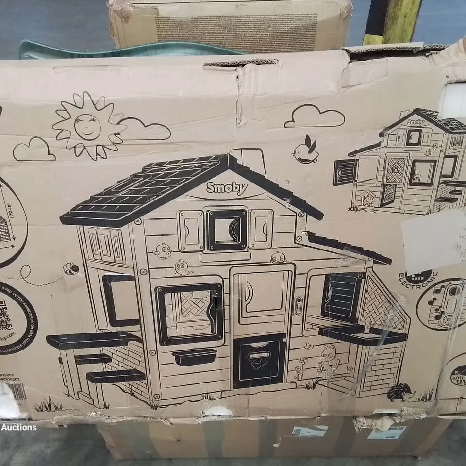 BOXED SMOBY NEO FRIENDS HOUSE & KITCHEN SET - COLLECTION ONLY