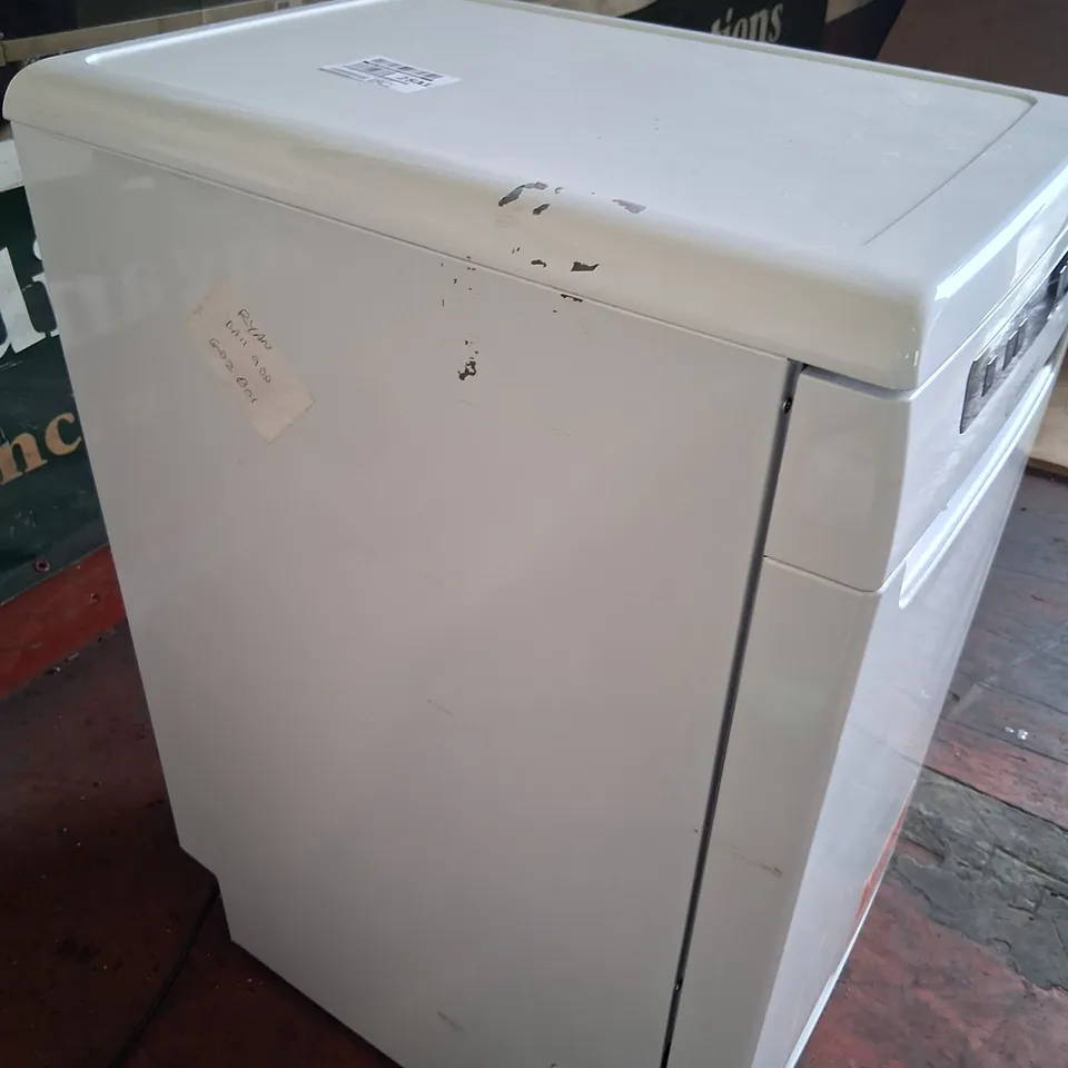 INDESIT IN2FD10CS70WUK PUSH GO DISHWASHER