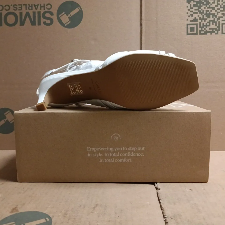 BOXED PAIR OF CALLA OPEN TOE LOW HEEL SANDALS IN WHITE SIZE EU 40