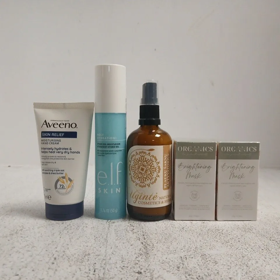 APPROXIMATELY 18 ASSORTED COSMETIC ITEMS INCLUDING VARIOUS MAKES AND BRANDS - COLLECTION ONLY
