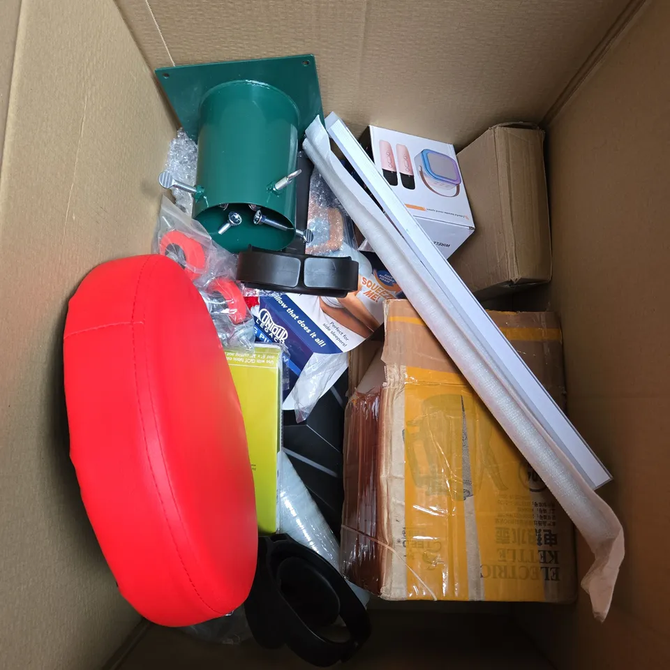 LARGE BOX OF APPROXIMATELY 15 ASSORTED HOUSEHOLD ITEMS TO INCLUDE - GO! FABRIC DIE CUTTERS - SMALL WORKPLACE FIRST AID KIT - BOOTS DISPOSABLE BED PADS - ETC