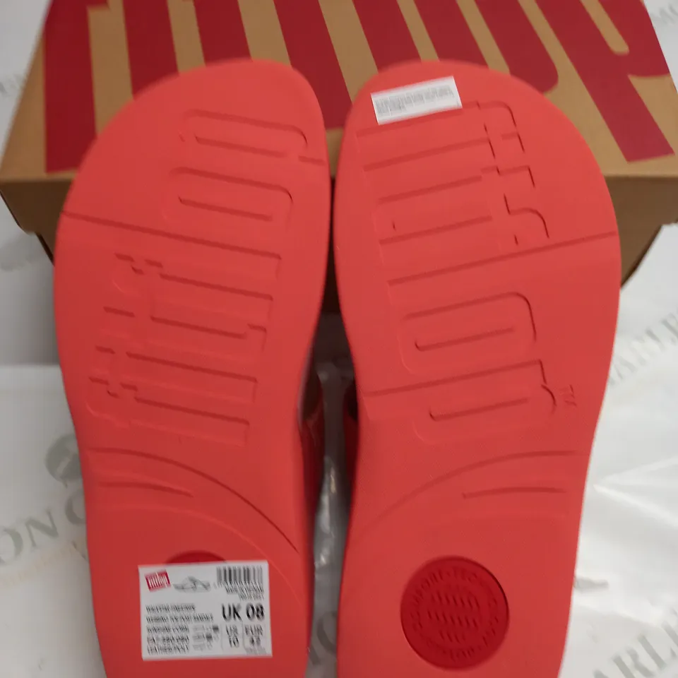 BOXED FLIPFLOP WALKSTAR FINESTRIPE TOE-POST SANDALS IN SUNSHINE CORAL - UK 8