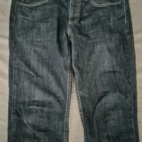 LEVI STRAUSS JEANS IN BLUE SIZE 34X32