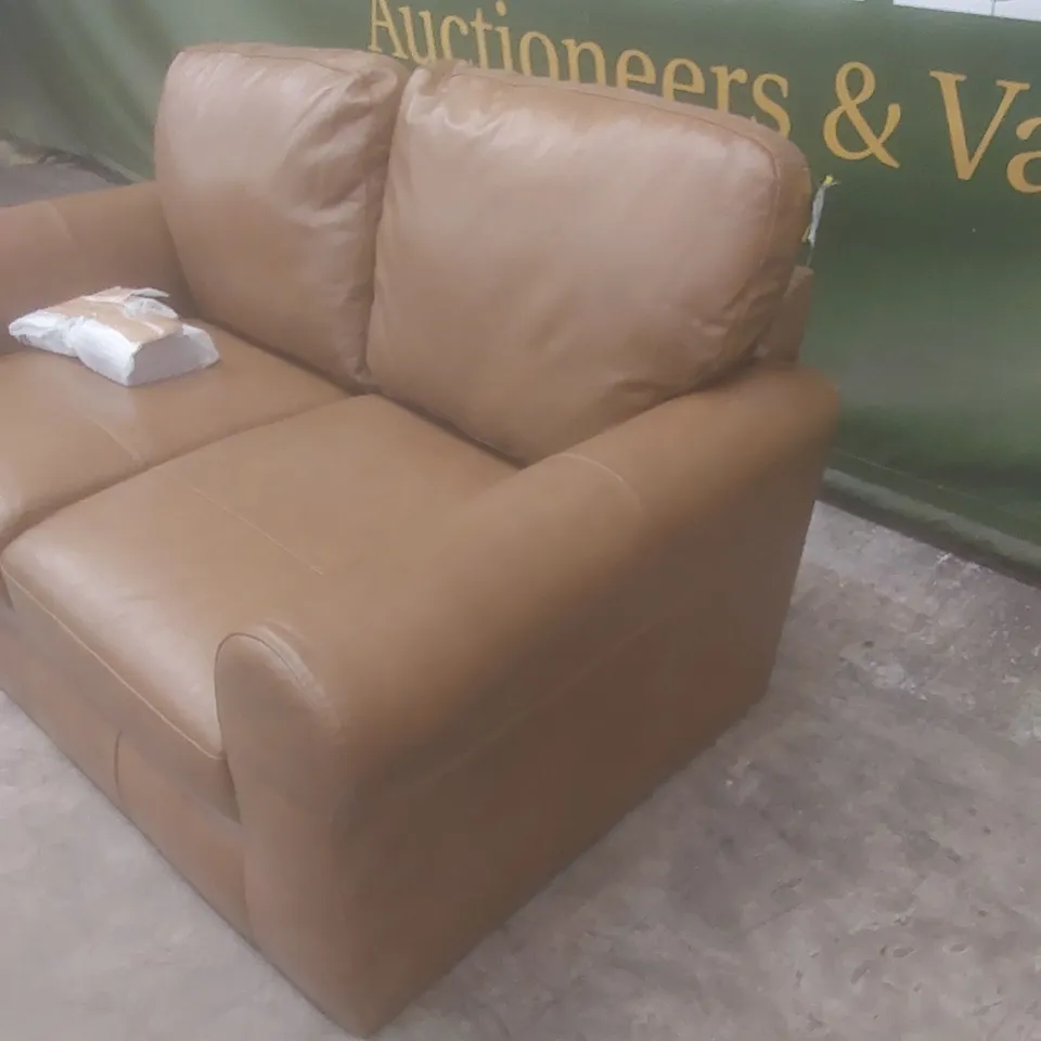 DESIGNER BAILEY 2 SEATER TAN LEATHER UPHOLSTERED SOFA  