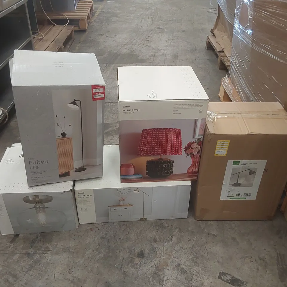 PALLET CONTAINING A VERY LARGE QUANTITY OF ASSORTED DESIGNER LIGHTING PRODUCTS INCLUDING: HEMSBY FLUSH CEILING LIGHT, LEVER ARM FLOOR LAMP, POSIE PETAL TABLE LAMP, LEVER ARM DESK LAMP ECT