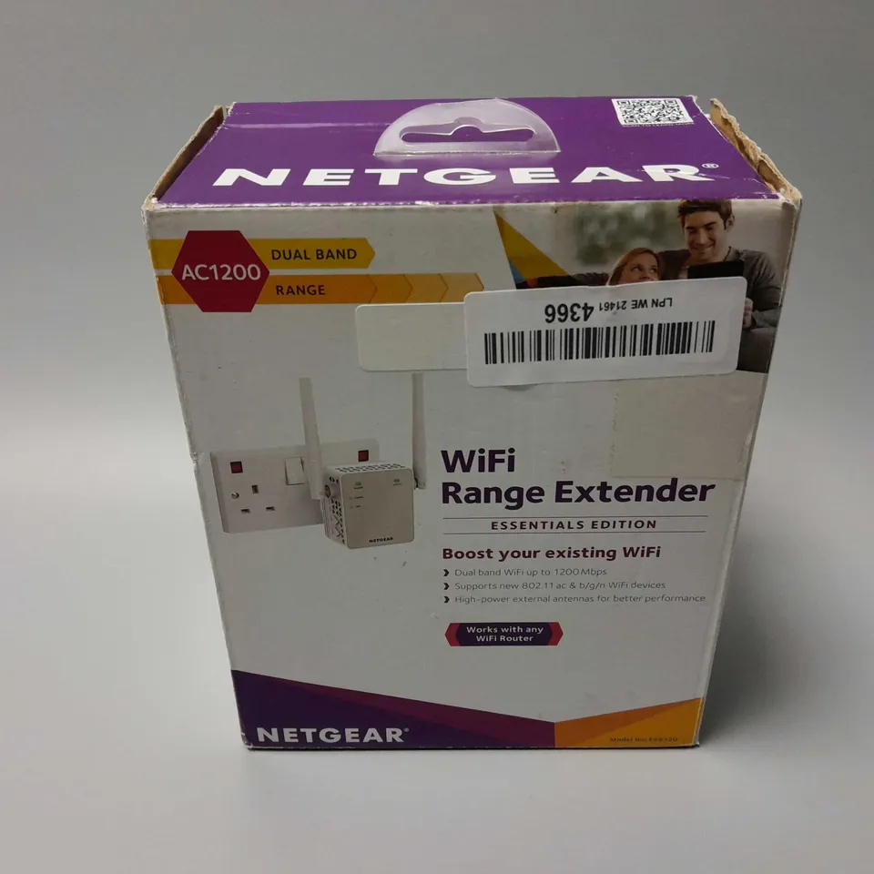 BOXED NETGEAR WIFI RANGE EXTENDER