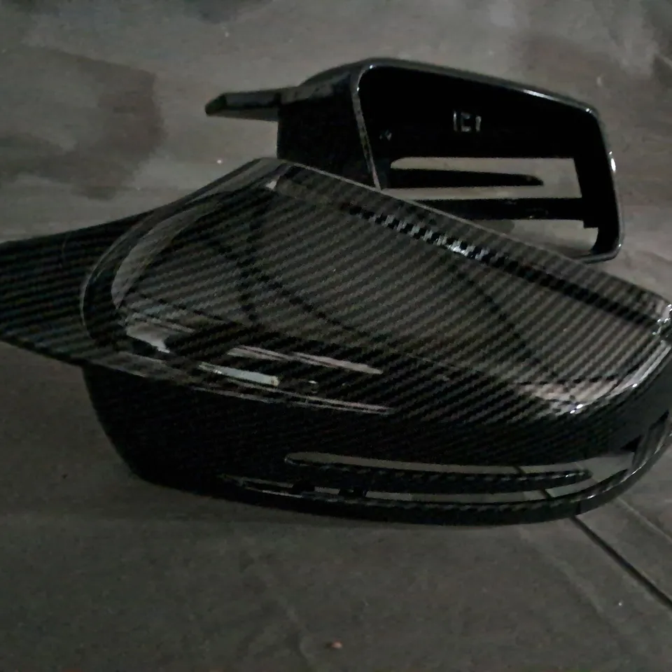 SET OF 2 CARBON FIBRE EFFECT WINDMIRROR COVERS