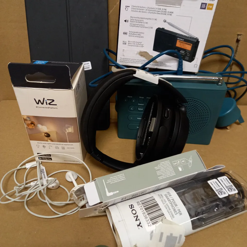 LOT OF APPROX. 8 ASSORTED ITEMS TO INCLUDE JOHN LEWIS RADIO, SONY DIGITAL RADIO, SONY HEADPHONES, WIZ SMART PLUG, ETC. 