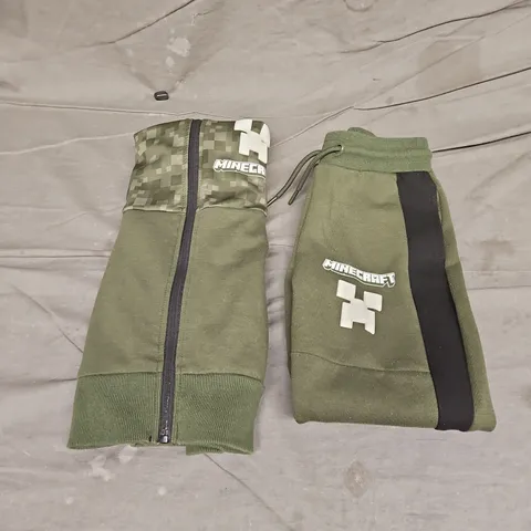 MINECRAFT ZIP UP HOODED TRACKSUIT IN GREEN SIZE 7-9YRS