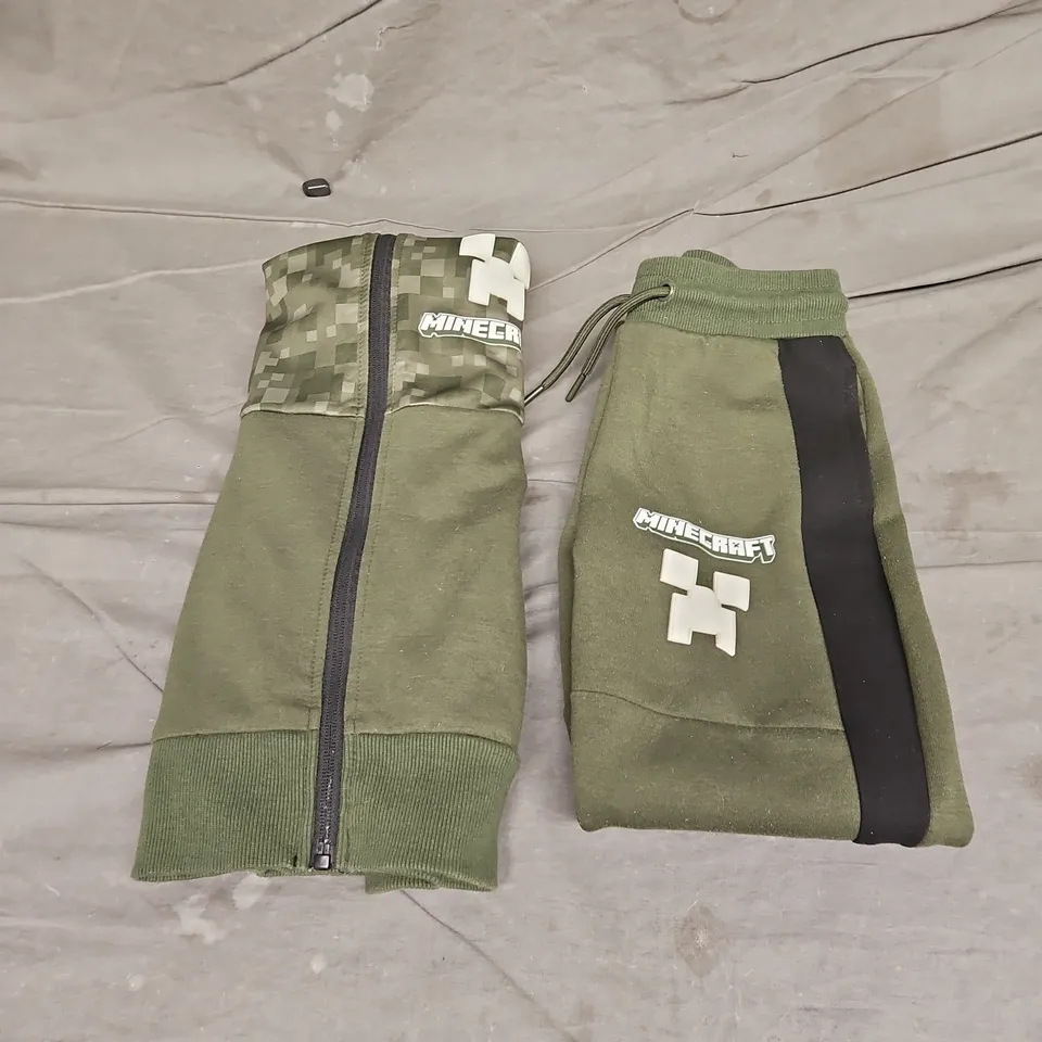 MINECRAFT ZIP UP HOODED TRACKSUIT IN GREEN SIZE 7-9YRS