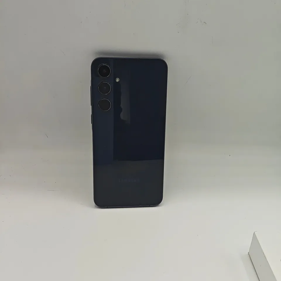 BOXED SAMSUNG GALAXY A55 5G 8/128GB IN AWESOME NAVY -SM-A556B