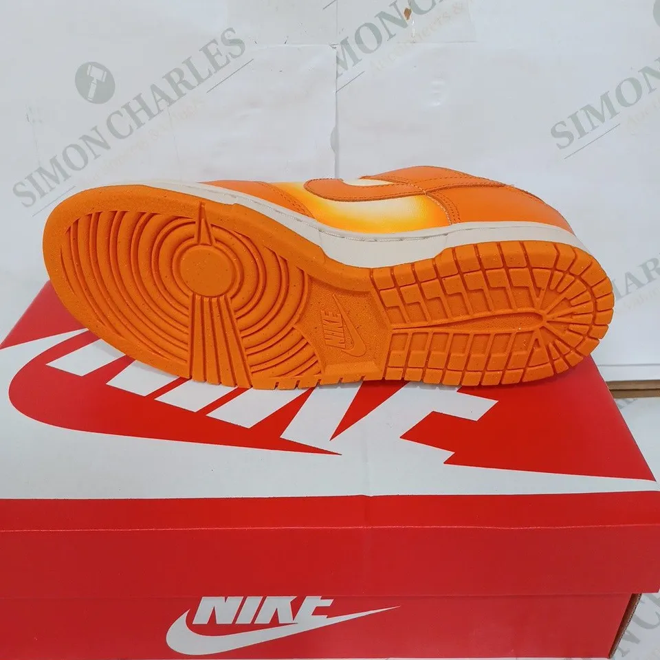 BOXED PAIR OF NIKE WOMEN'S DUNK LOW TRAINERS - WHITE & ORANGE / SIZE: 7 UK 