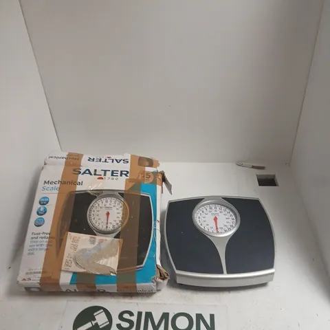 SALTER MECHANICAL  SCALE – DIAL, 130 KG CAPACITY, BOXED