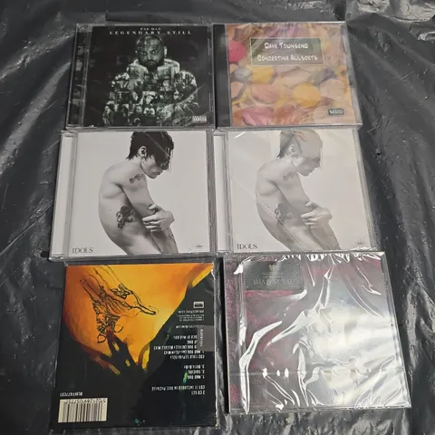 APPROXIMATELY 20 ASSORTED CD ALBUMS 