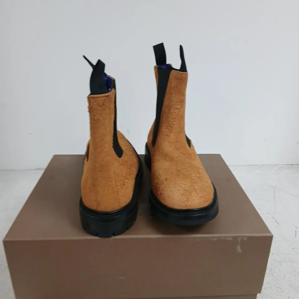 BURBERRY CHELSEA BOOTS - TAN SUEDE WITH BLACK ELASTIC PANELS, LUG SOLE 