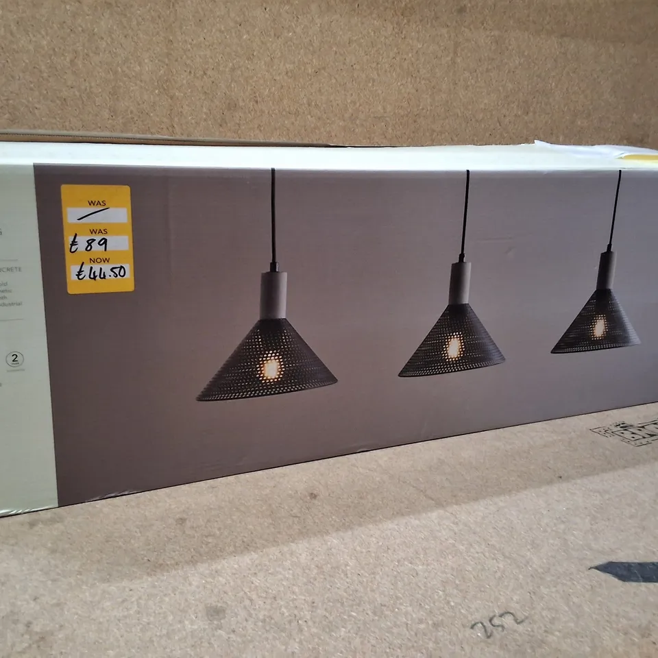 BOXED DUNELM PERRY BAR CEILING LIGHT – 3-PENDANT FIXTURE