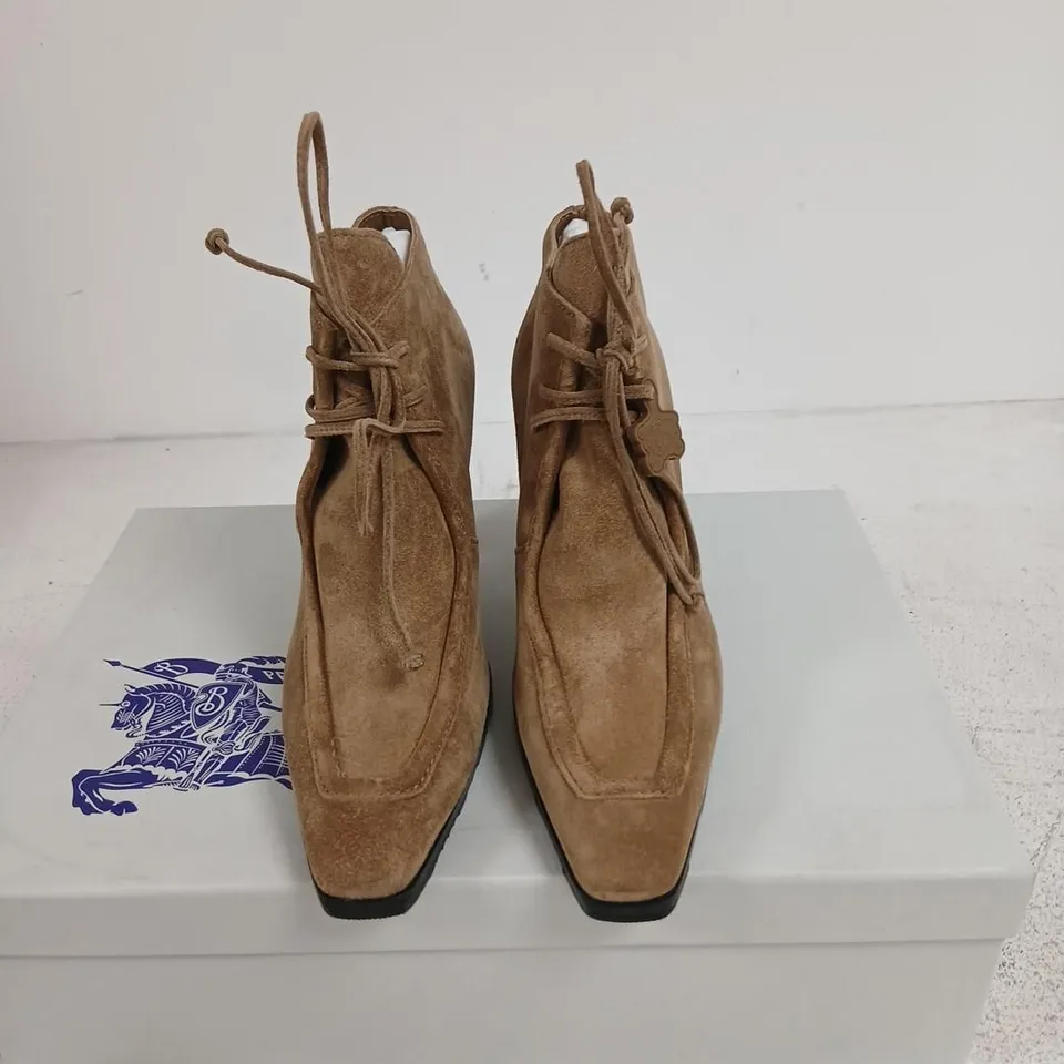 BURBERRY SUEDE LACE-UP ANKLE BOOTS – WOMEN'S, UK 4 (EU 37) – JUTE