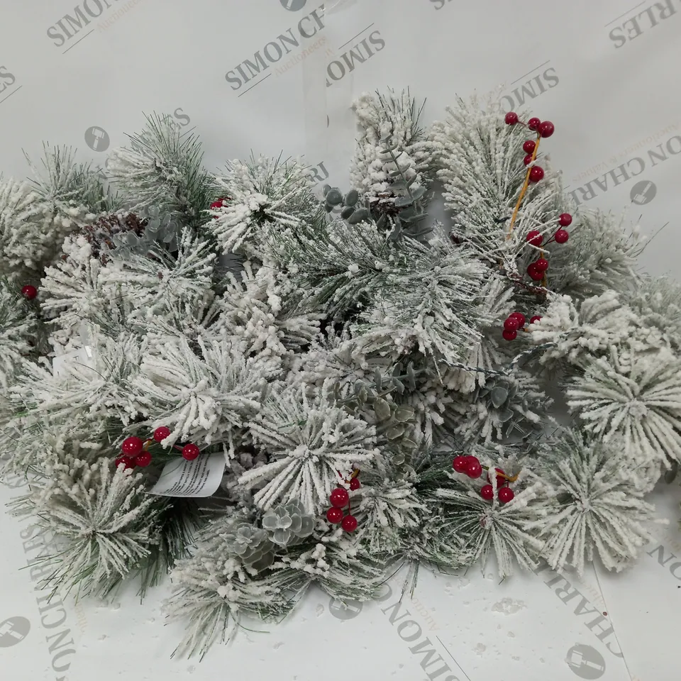 BAVARIAN PRE LIT GARLAND 180CM RRP £35.99