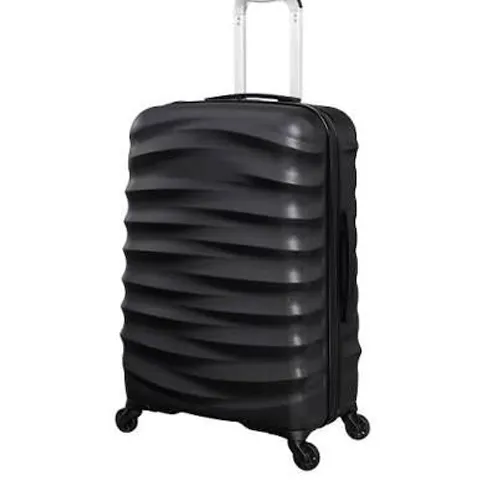 IT LUGGAGE BLACK HARDSHELL SUITCASE - CABIN