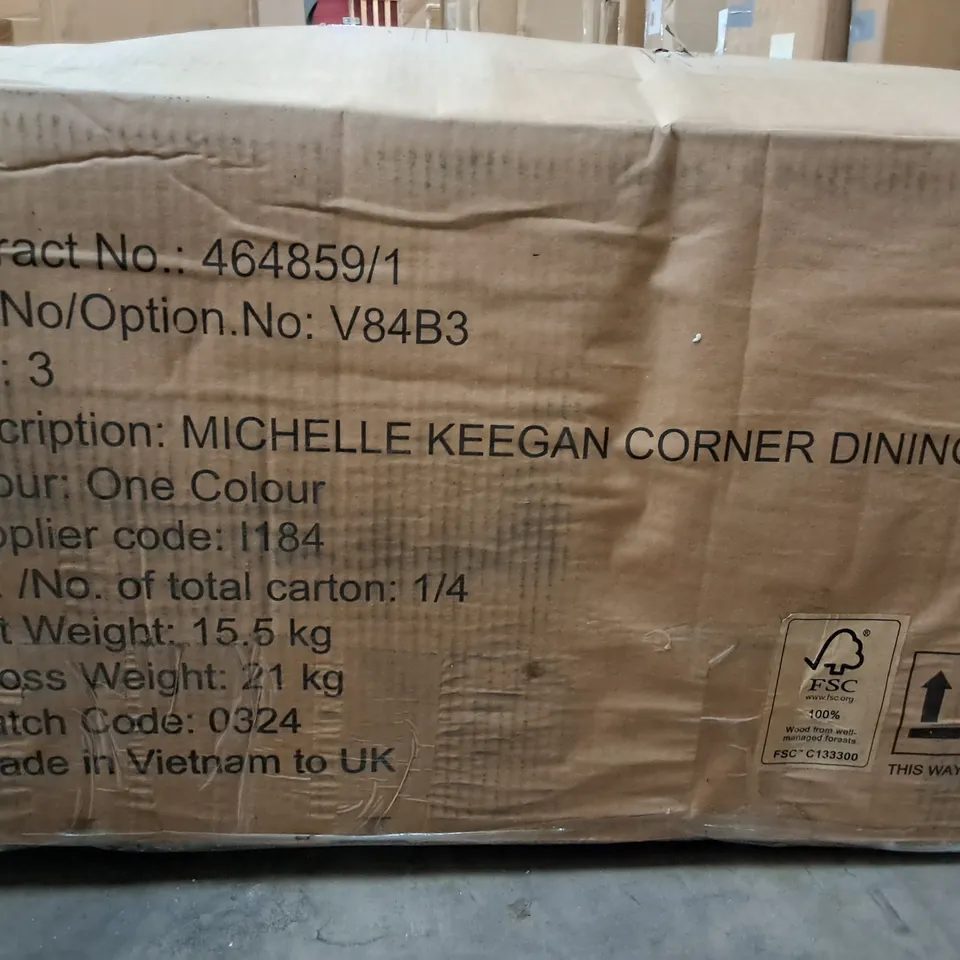 BOXED OUTDOOR FURNITURE CORNER PIECE FROM MICHELLE KEEGAN RANGE - 1 BOX