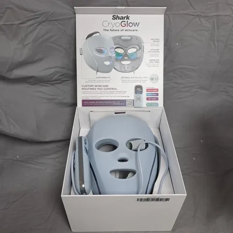 SHARK CRYOGLOW LED MASK WITH CHARGING STAND
