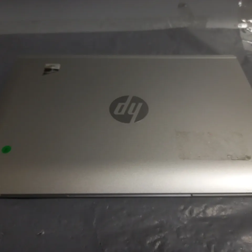 HP X2 210 G2 IN SILVER