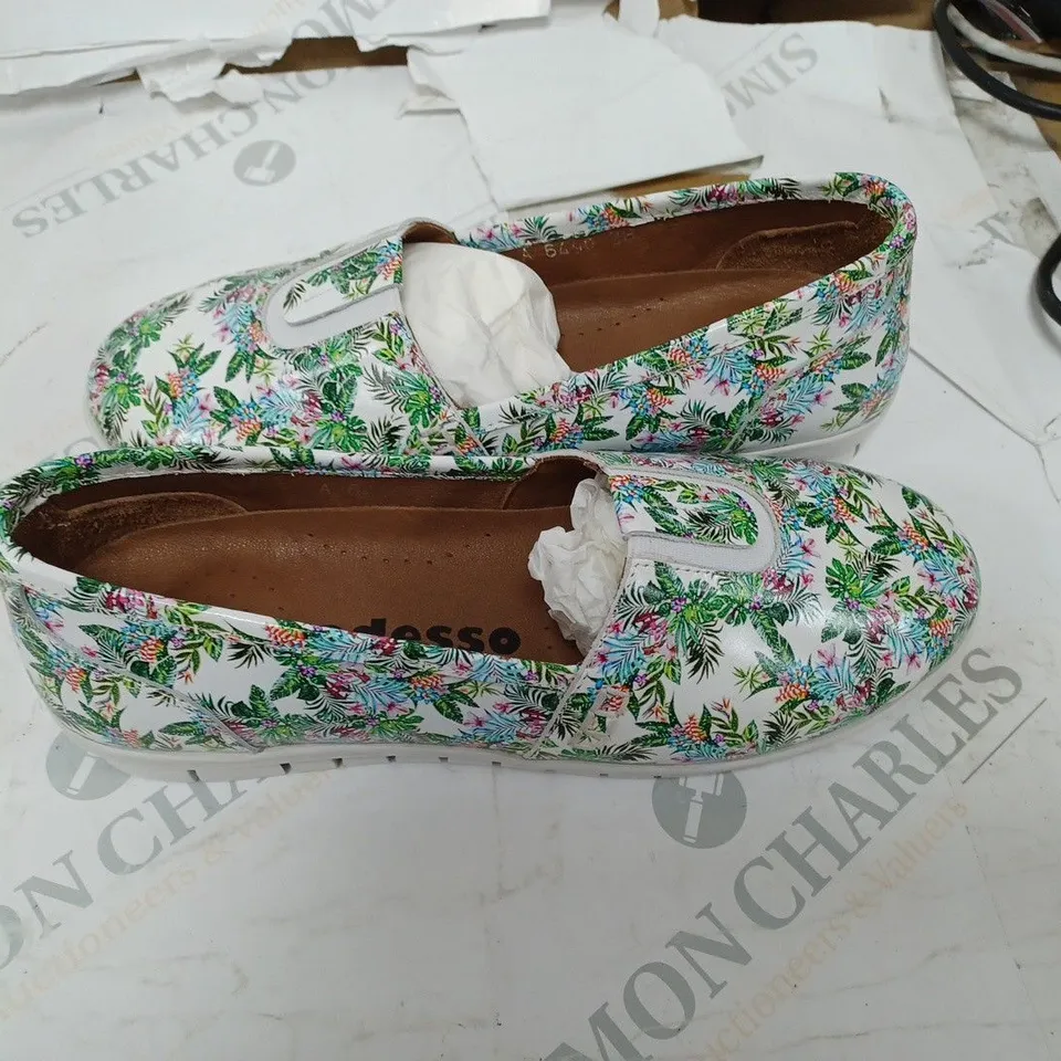 BOXED ADESSO TROPICAL SLIP ON SHOE