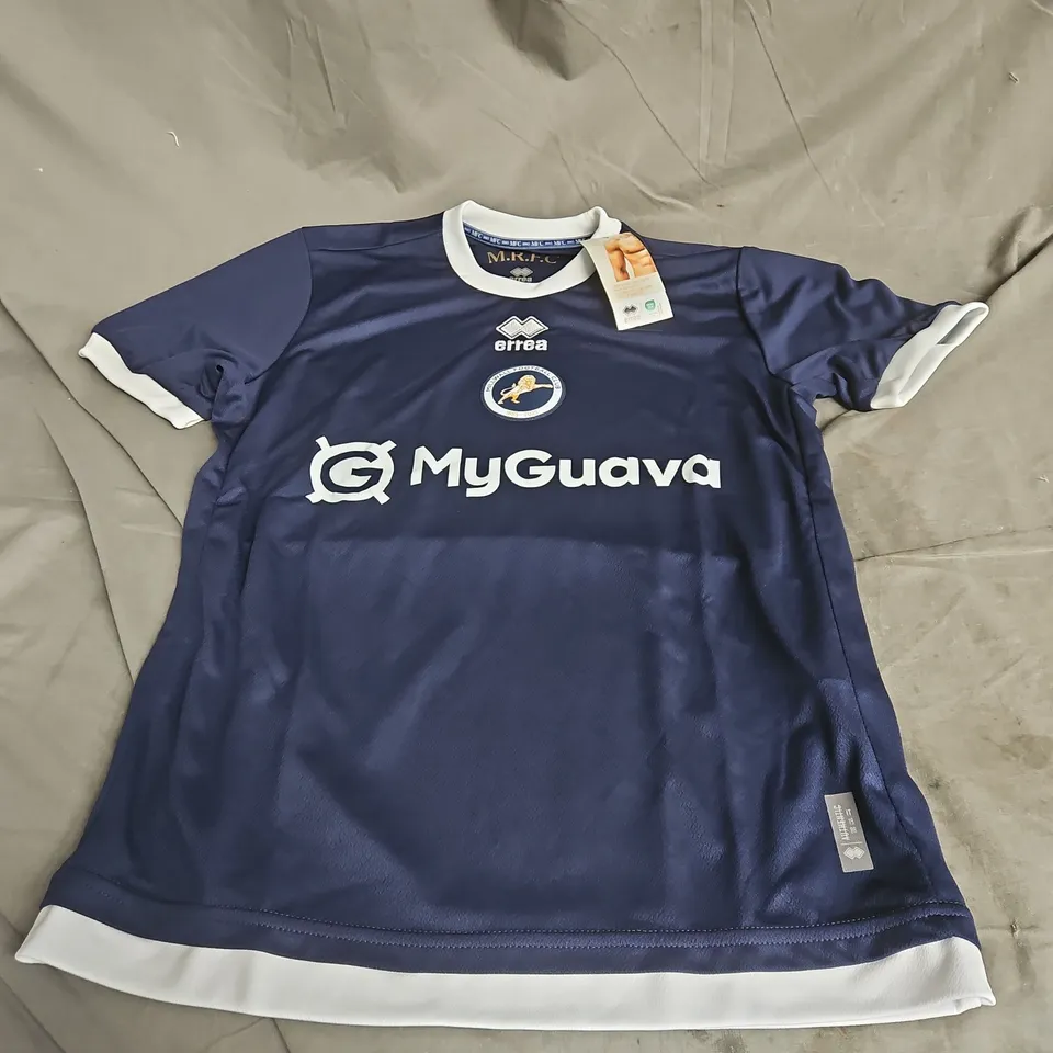 ERREA MILLWALL FC SHIRT IN NAVY/WHITE SIZE M