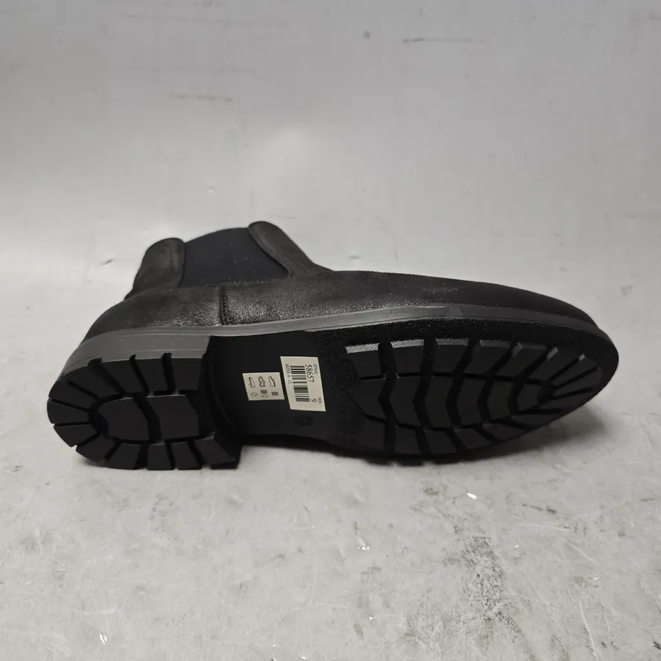BECKETT BLACK SLIP ON BOOTS - SIZE 9 