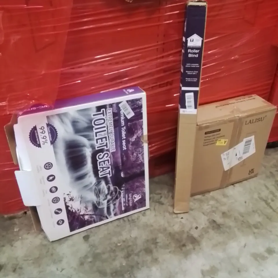 PALLET OF ASSORTED HOUSEHOLD GOODS AND PRODUCTS TO INCLUDE;TOILET SEAT,LED FLOOR LAMP,ROLLER BLINDS
