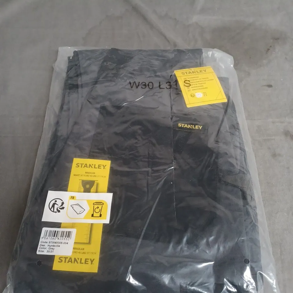STANLEY HUNTSVILLE GREY WORK TROUSERS – UK 30/31
