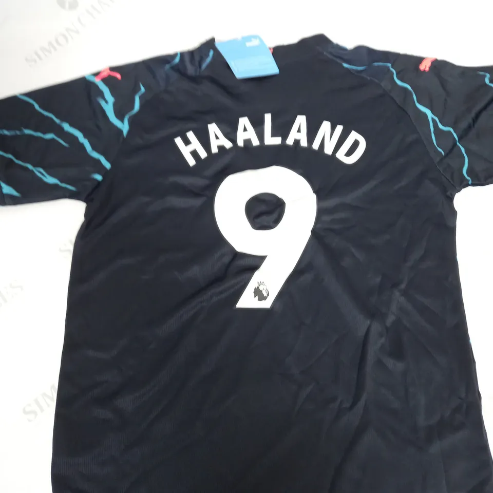 MANCHESTER CITY FC THIRD AWAY KIT SIZE 26 WITH HAALAND 9 