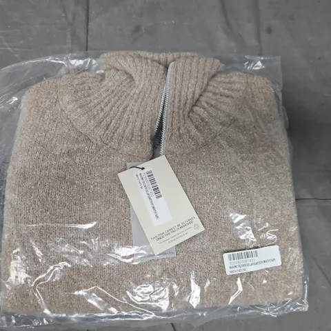 KAIIA KNIT FOLD OVER COLLAR 1/4 ZIP SWEATER IN TAUPE SIZE MEDIUM