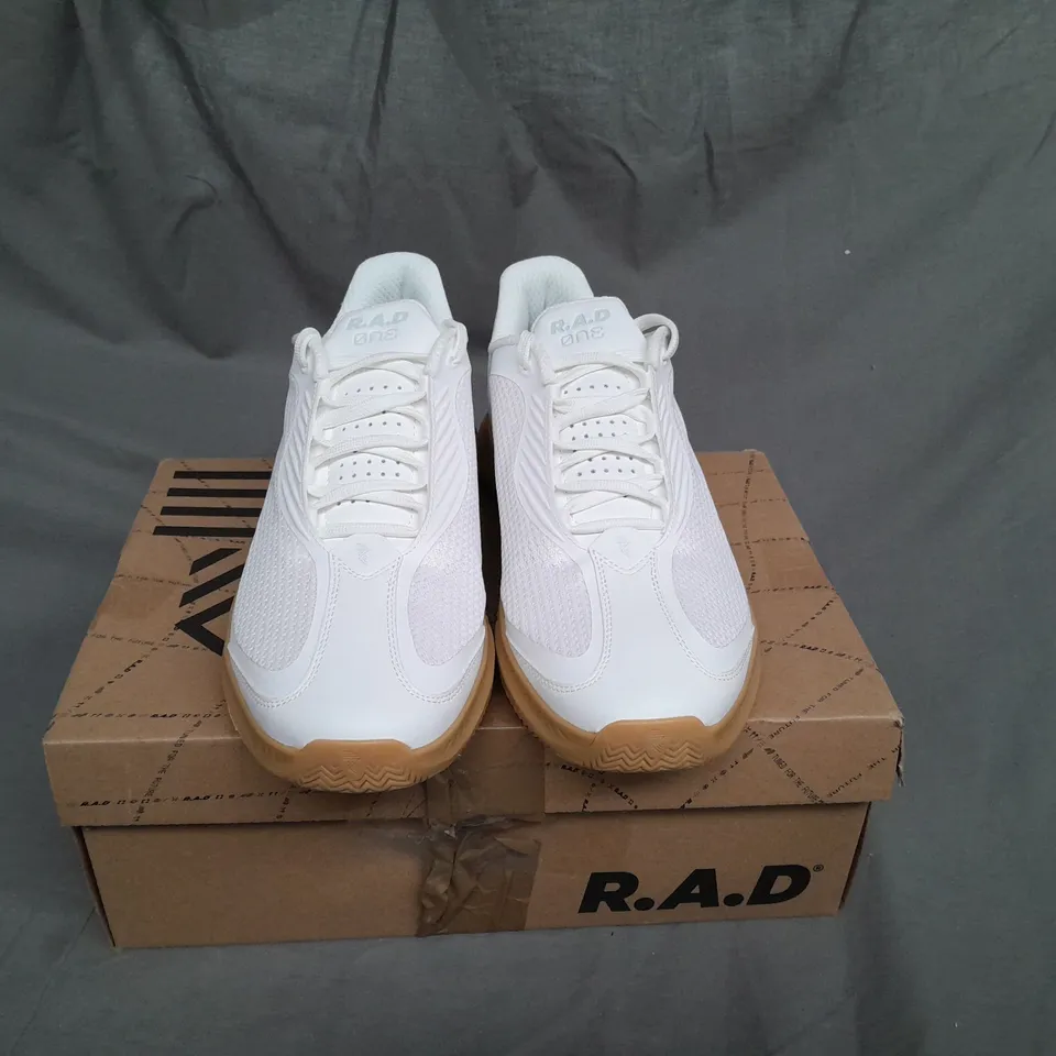 BOXED PAIR OF R.A.D ONE WHITE GUM TRAINERS - SIZE 9.5