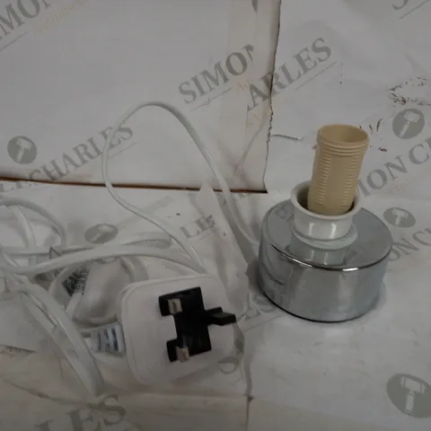 DESIGNER STYLE CHROME EFFECT TABLE LAMP