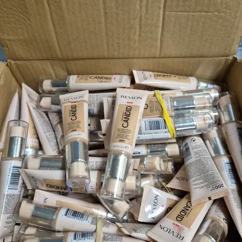 APPROXIMATELY 60 REVLON CANDID NATURAL FINISH ANTI-POLLUTION FOUNDATION - SHADE 200 - 22ML