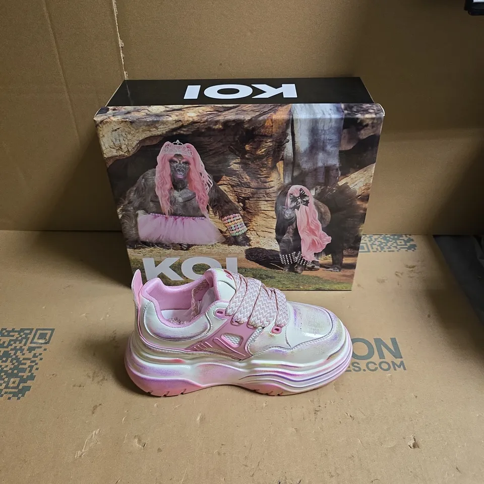 KOI KALEIDOSCOPE PLATFORM TRAINERS - RAINBOW - UK SIZE 3