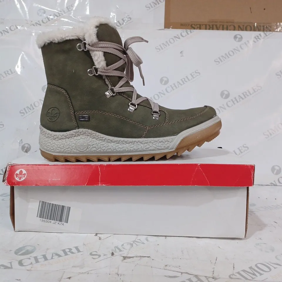 BOXED PAIR OF RIEKER WARM HIKING BOOTS, KHAKI - SIZE 7.5