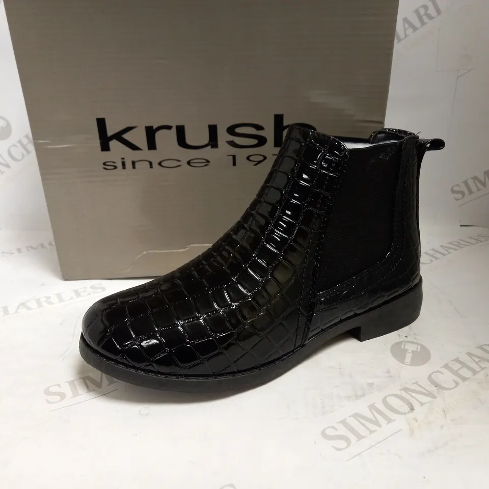 BOXED KRUSH WIDE FIT CROC EFFECT CHELSEA BOOTS BLACK