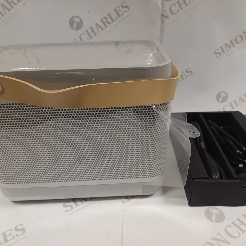 BANG & OLUFSEN BEOLIT 15 BLUETOOTH SPEAKER