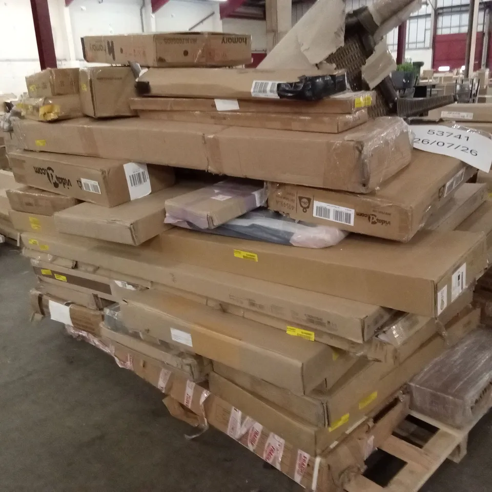 PALLET OF ASSORTED INCOMPLETE DESIGNER FURNITURE PARTS AND PIECES 