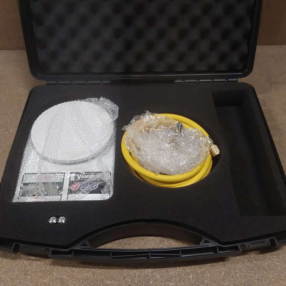 VANSTOX HYDROCARBON CHARGING KIT