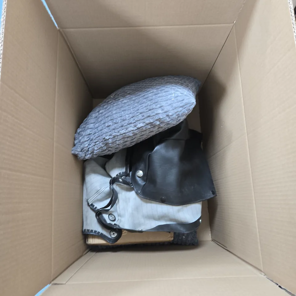 LARGE QUANTITY OF ASSORTED ITEMS TO INCLUDE SHELVING UNIT, WALLPAPER, GREY CUSHION, ETC - COLLECTION ONLY