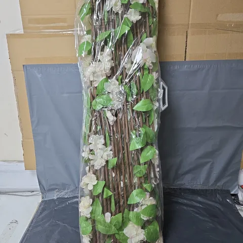 CHERRY BLOSSOM TRELLIS 180 X 90CM - COLLECTION ONLY