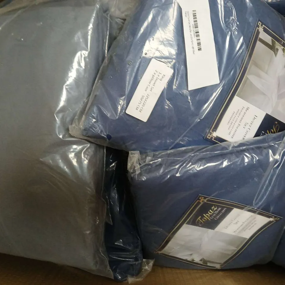 BOX OF APPROXIMATELY 12 TOPAZ LUXE HOME DUVET COVER SETS IN VARIOUS COLOURS AND SIZES - COLLECTION ONLY