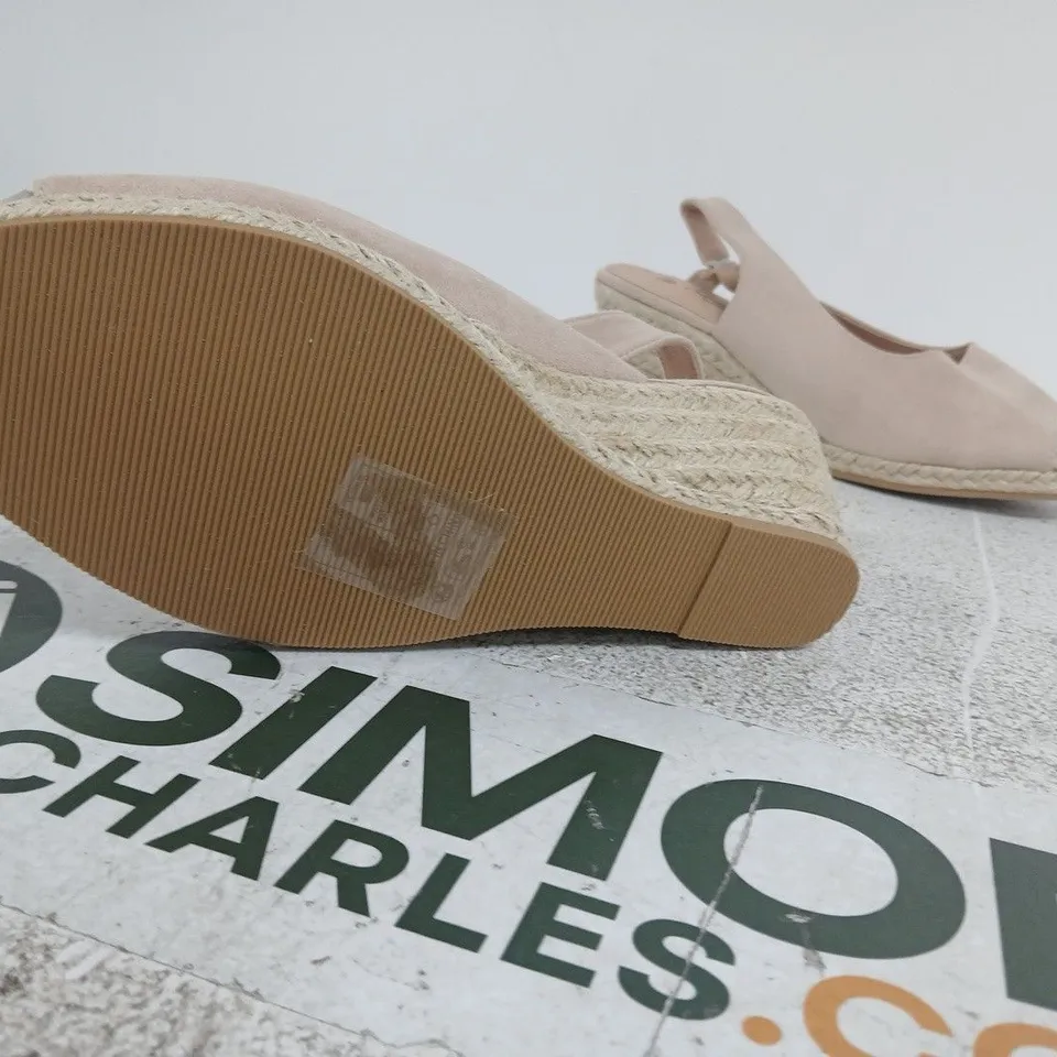 WOMEN'S BEIGE WEDGE SAVANNAH SANDALS – UK 5 (EU 38) WIDE FIT