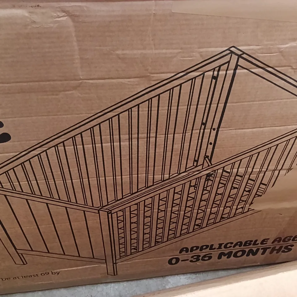 BOXED GREVIA CONVERTIBLE CRIB (1 BOX)