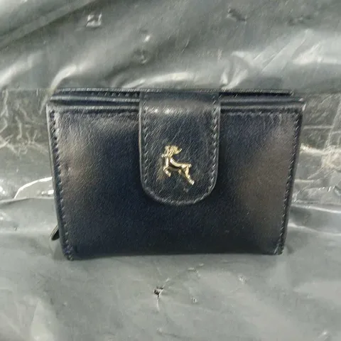 ASHWOOD LEATHER PURSE IN BLACK 