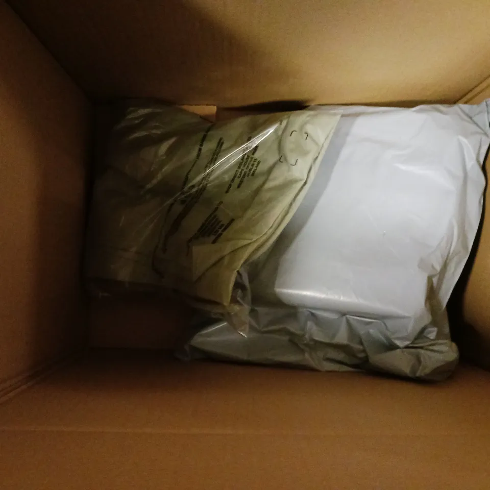 BOX OF APPROXIMATELY 5 ASSORTED ITEMS TO INCLUDE - LEGO DISNEY HORSE CARAGE , L'OREAL AGE PERFECT , RIVER ISLAND SUNGLASSES ETC